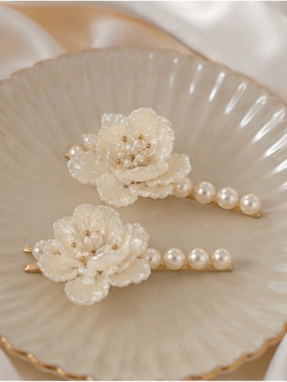 Ivory Pearl Flower Hair Pins - Bridal Floral Bobby Pin Set